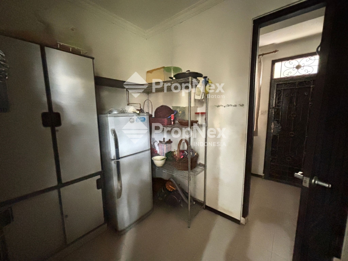 VILLA PANBIL Rumah Shm Hook Semi Furnished — foto 9